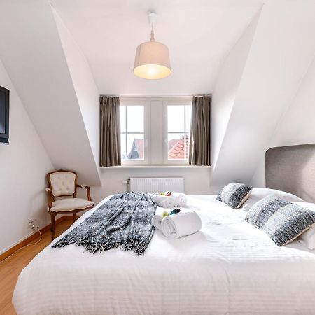 Charming Spacious Duplex Apt With Private Parking In Knokke Daire Dış mekan fotoğraf
