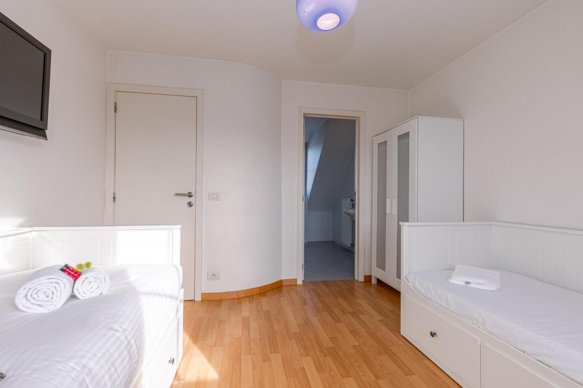 Charming Spacious Duplex Apt With Private Parking In Knokke Daire Dış mekan fotoğraf
